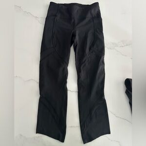 LULU LEMON black cropped leggings